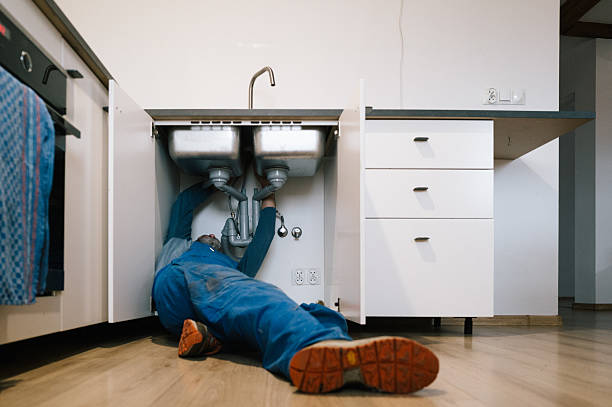 Professional Leak Detection technician working in Bolton, MA